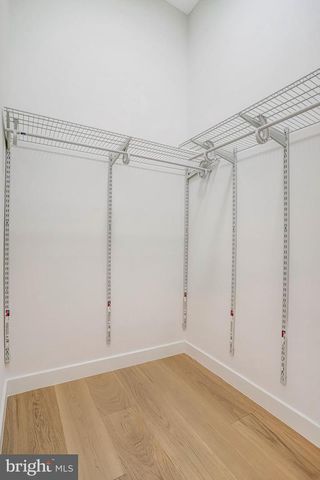 5219 F ST SE, Washington, DC 20019