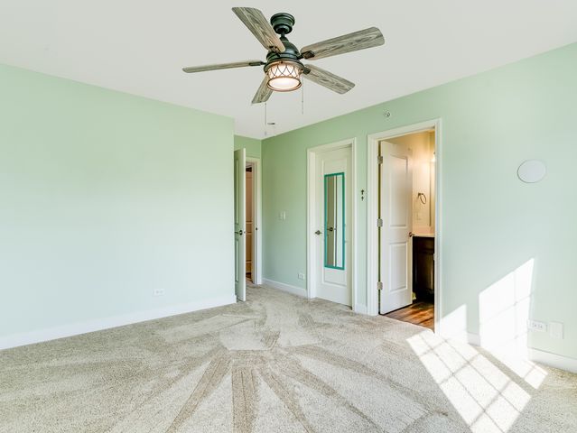 1676 Carlstedt Drive, Batavia, IL 60510