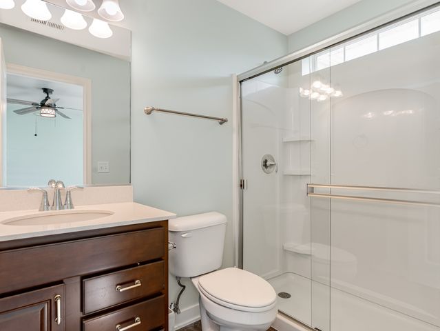 1676 Carlstedt Drive, Batavia, IL 60510