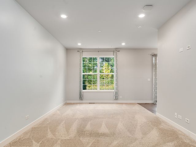 1676 Carlstedt Drive, Batavia, IL 60510