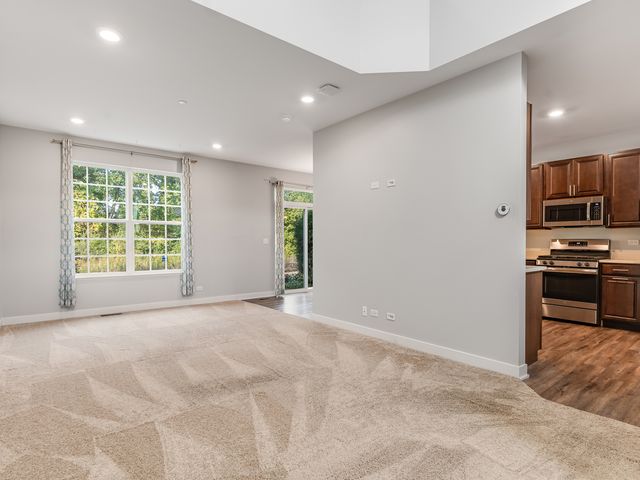 1676 Carlstedt Drive, Batavia, IL 60510