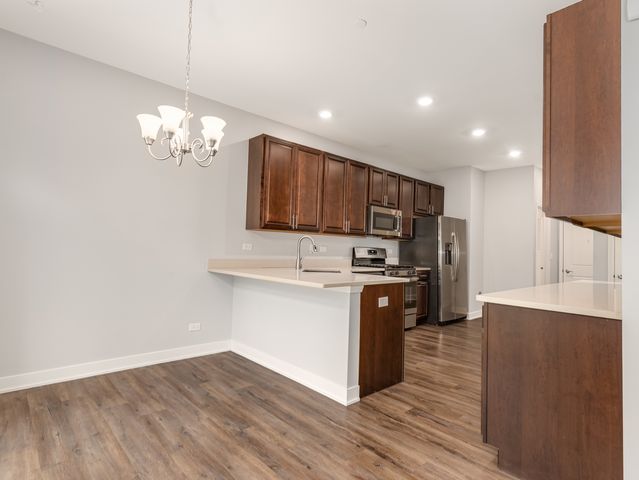 1676 Carlstedt Drive, Batavia, IL 60510