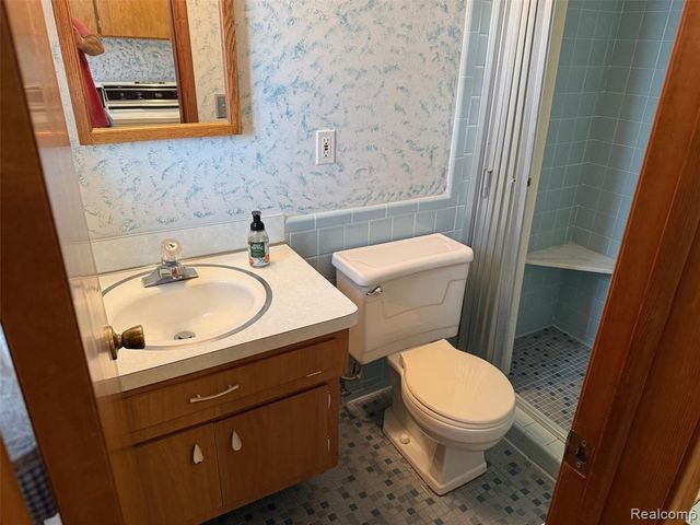 37572 Via Rosalie Street, Clinton Township, MI 48036