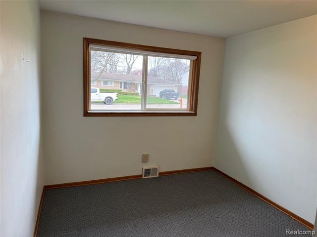 37572 Via Rosalie Street, Clinton Township, MI 48036