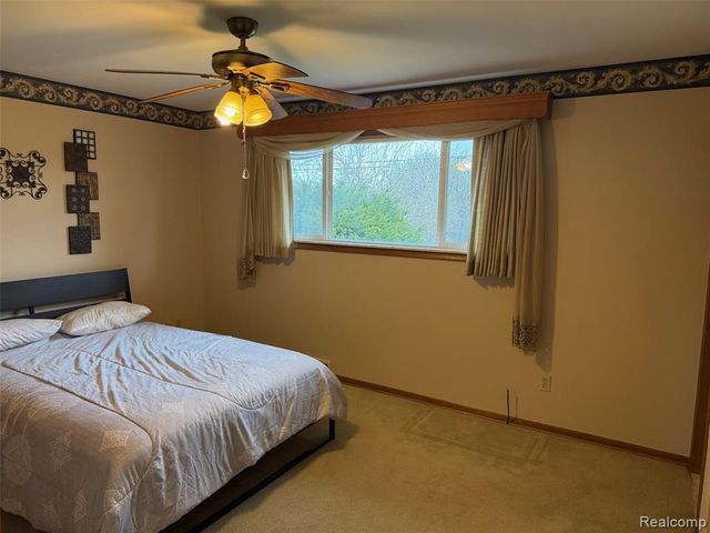 37572 Via Rosalie Street, Clinton Township, MI 48036