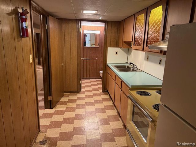37572 Via Rosalie Street, Clinton Township, MI 48036