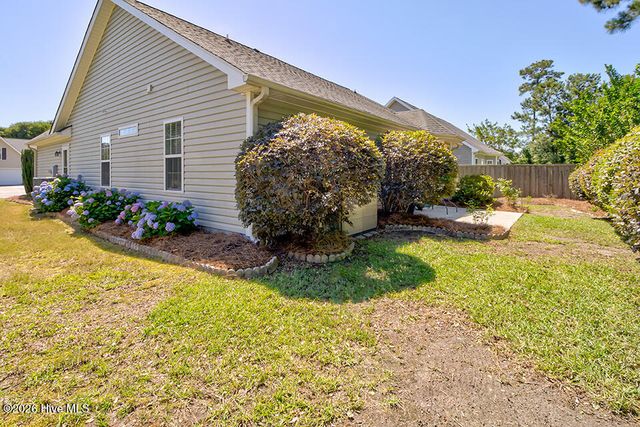 515 Maple Branches Drive, Leland, NC 28451