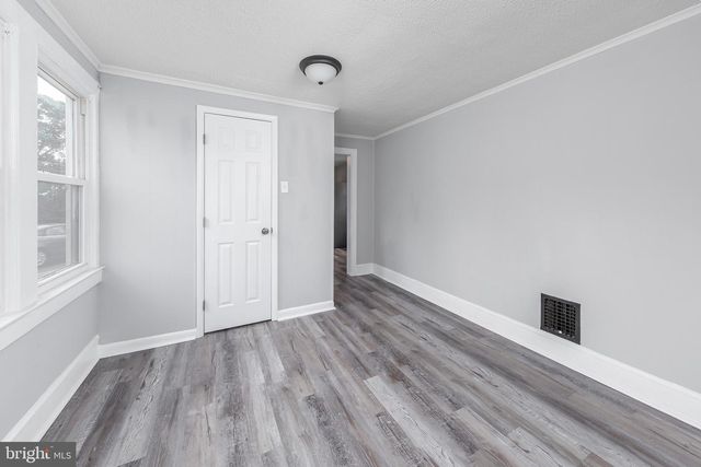 698 MAIN ST, Mantua, NJ 08051
