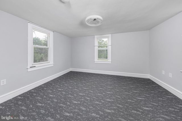 698 MAIN ST, Mantua, NJ 08051