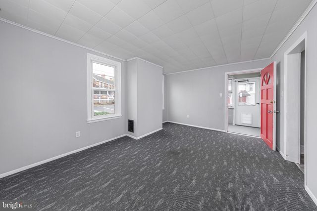 698 MAIN ST, Mantua, NJ 08051