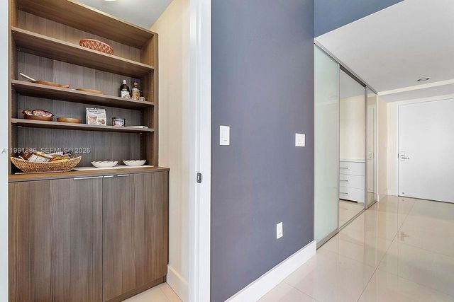 465 Brickell Ave 3905, Miami, FL 33131