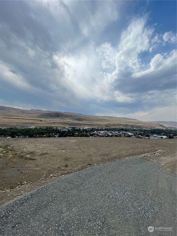 9 Parks Drive, Okanogan, WA 98840