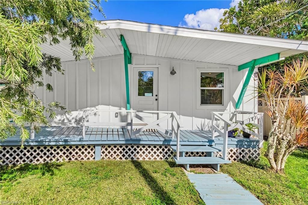 16376 Antigua WAY, BOKEELIA, FL 33922 — photo 2