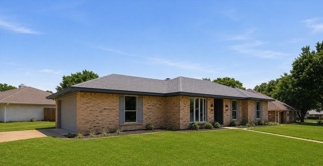 3920 Felisa Place, Fort Worth, TX 76133