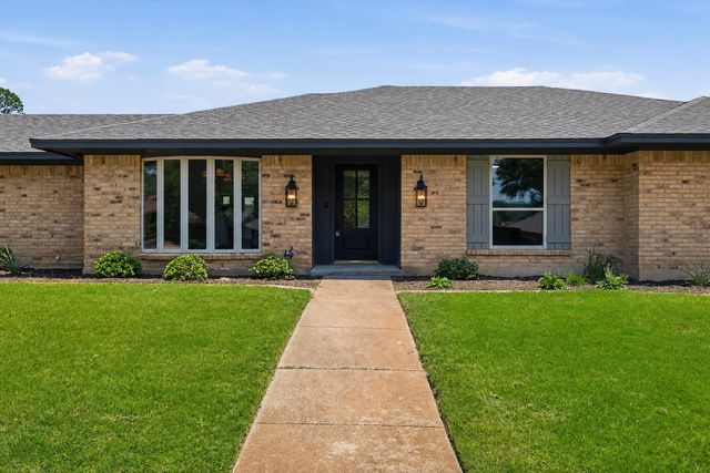 3920 Felisa Place, Fort Worth, TX 76133