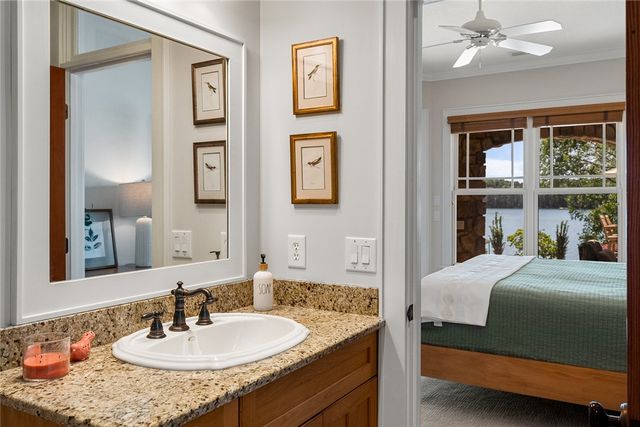 302 Bay Hill Drive, West Union, SC 29696