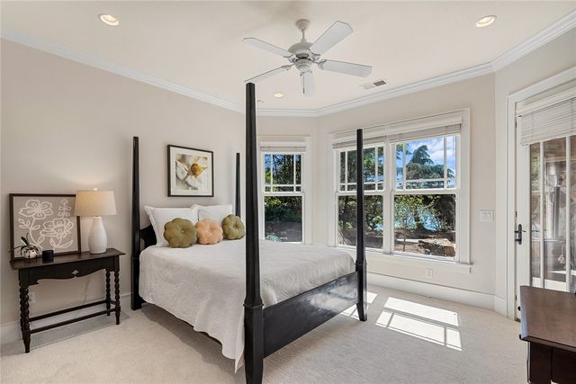 302 Bay Hill Drive, West Union, SC 29696