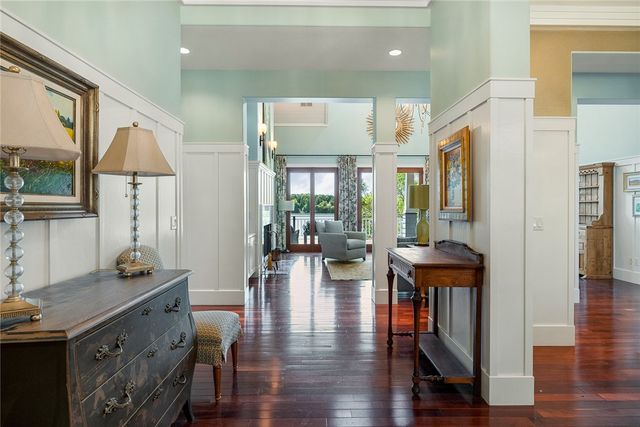 302 Bay Hill Drive, West Union, SC 29696