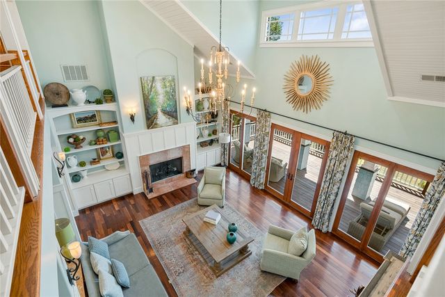 302 Bay Hill Drive, West Union, SC 29696