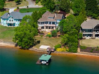 302 Bay Hill Drive, West Union, SC 29696