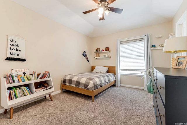 11 Aubrey Ct, San Antonio, TX 78216