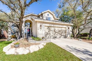 11 Aubrey Ct, San Antonio, TX 78216