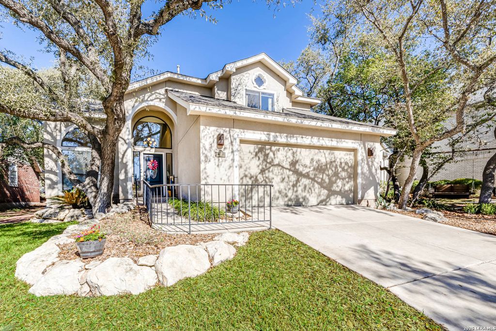 11 Aubrey Ct, San Antonio, TX 78216