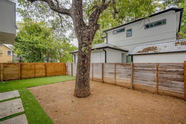 1406 E 2nd ST 2, Austin, TX 78702
