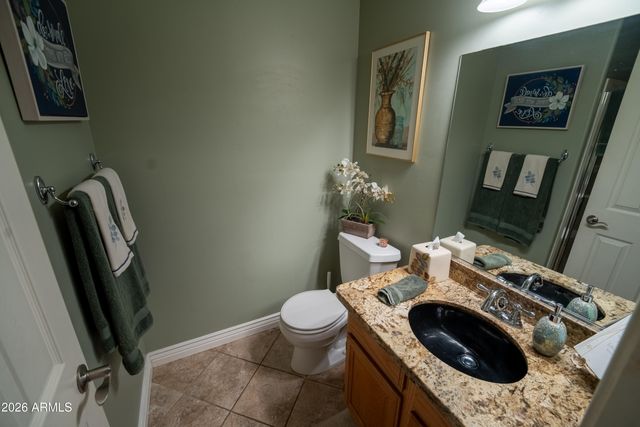 324 E ARABIAN Drive, Gilbert, AZ 85296