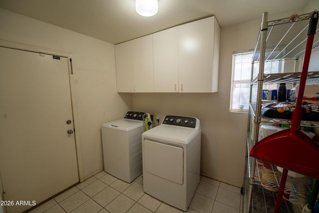 324 E ARABIAN Drive, Gilbert, AZ 85296