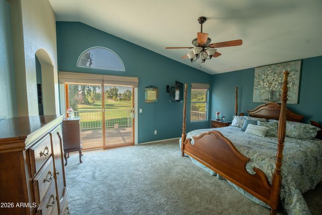 324 E ARABIAN Drive, Gilbert, AZ 85296