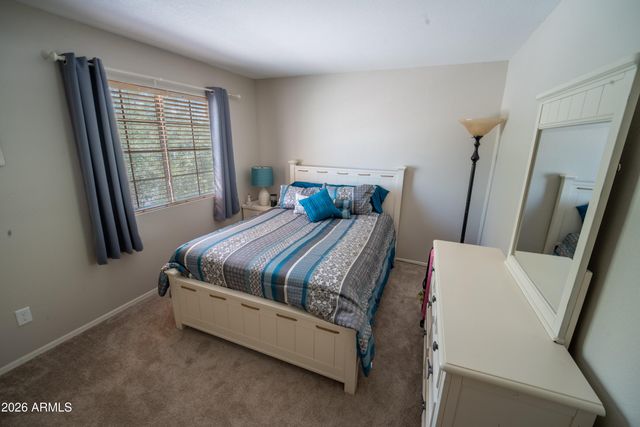 324 E ARABIAN Drive, Gilbert, AZ 85296