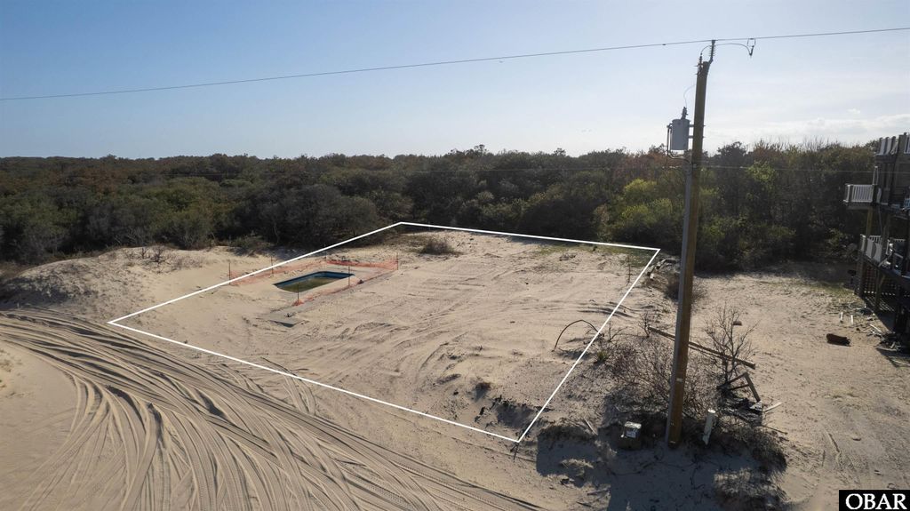 Image 14 of property listing at 1608 Ocean Pearl Road Lot #8, Corolla, NC 27927