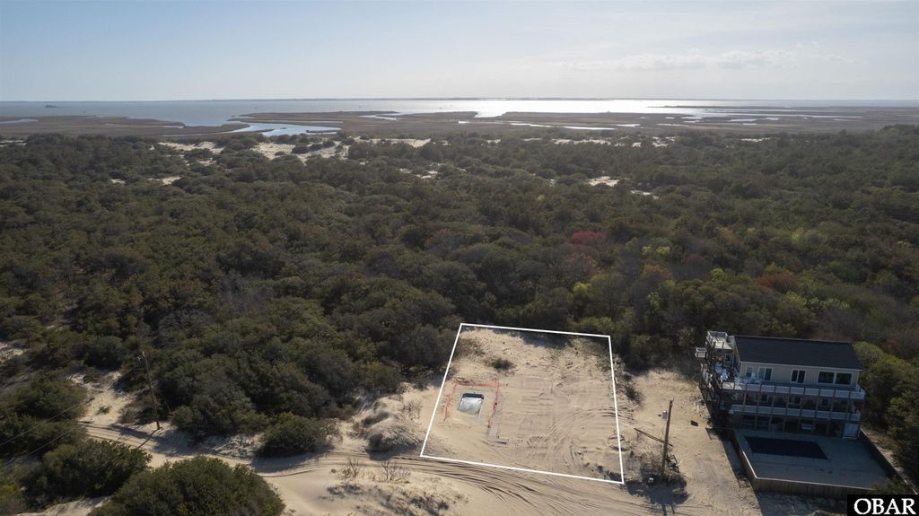 Image 10 of property listing at 1608 Ocean Pearl Road Lot #8, Corolla, NC 27927