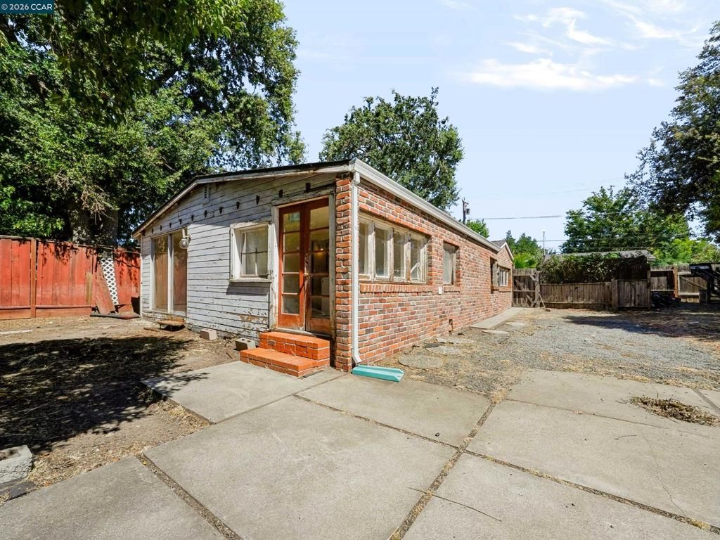Image 19 of property listing at 1259 David Ave, Concord, CA 94518