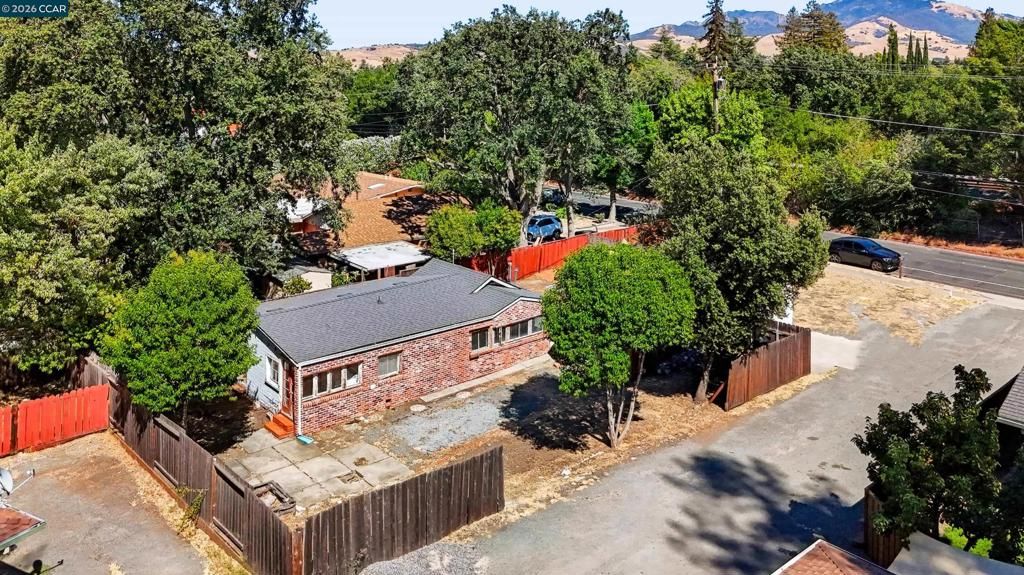 Image 25 of property listing at 1259 David Ave, Concord, CA 94518