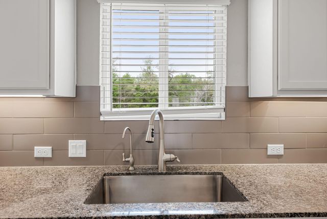 521 Rockport ST, Georgetown, TX 78633