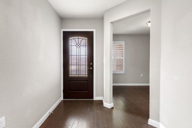 521 Rockport ST, Georgetown, TX 78633