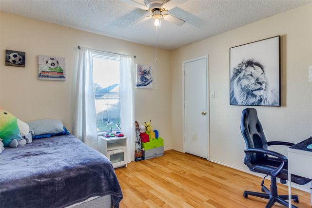 2811 Monthaven Drive, Arlington, TX 76001
