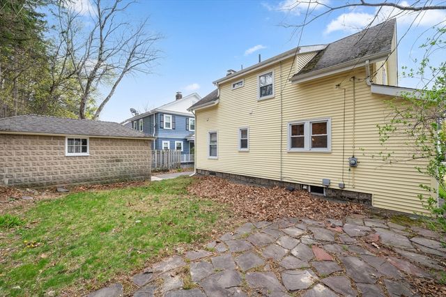 57 Brownell St., Worcester, MA 01602
