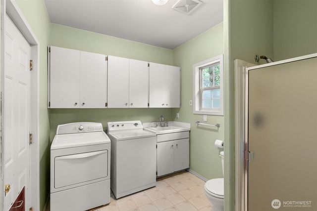 138 Sunnyside Drive, Chehalis, WA 98532