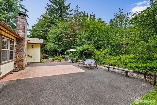 138 Sunnyside Drive, Chehalis, WA 98532