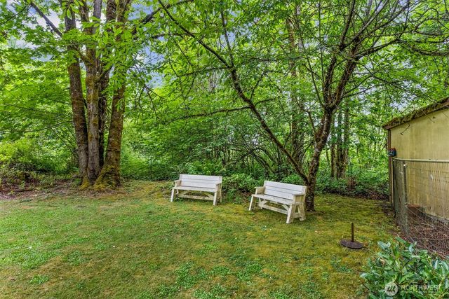 138 Sunnyside Drive, Chehalis, WA 98532