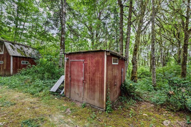 138 Sunnyside Drive, Chehalis, WA 98532