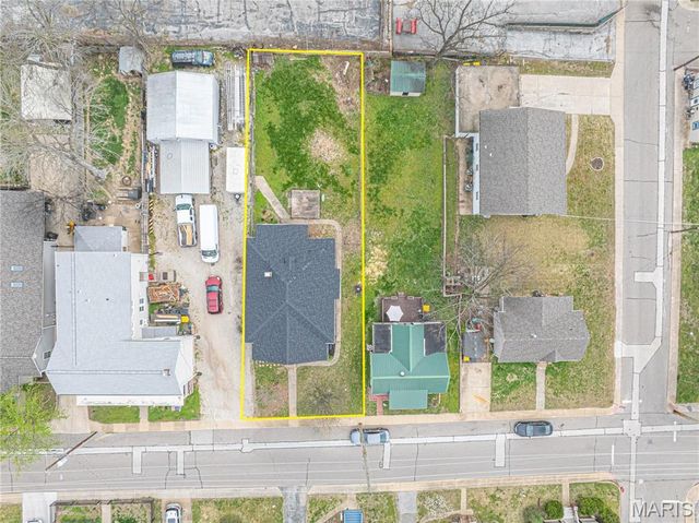 212 N Adams Street, Festus, MO 63028