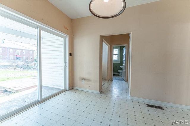 212 N Adams Street, Festus, MO 63028