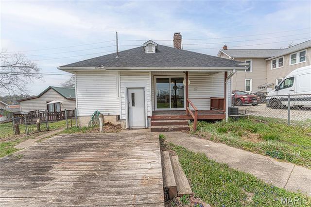212 N Adams Street, Festus, MO 63028