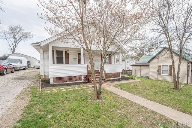 212 N Adams Street, Festus, MO 63028