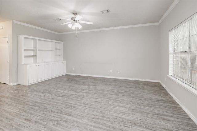 1702 Deacon Drive 101, College Station, TX 77845