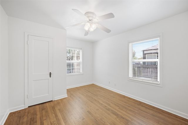 3807 E 21st Place, Tulsa, OK 74114